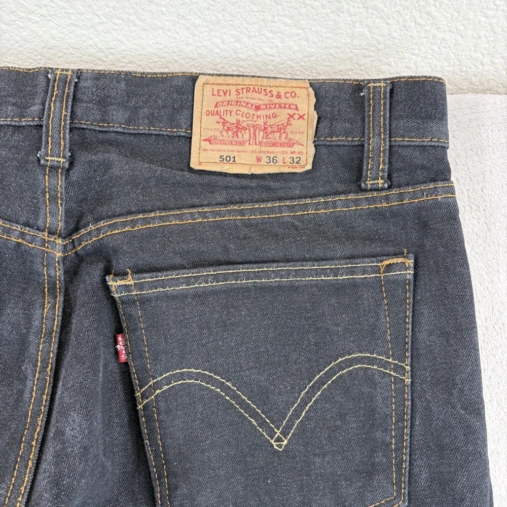 Vintage Levi 501‎ Button Fly Jeans Men Fits 36x34 (Tag 36x32) Black Denim USA